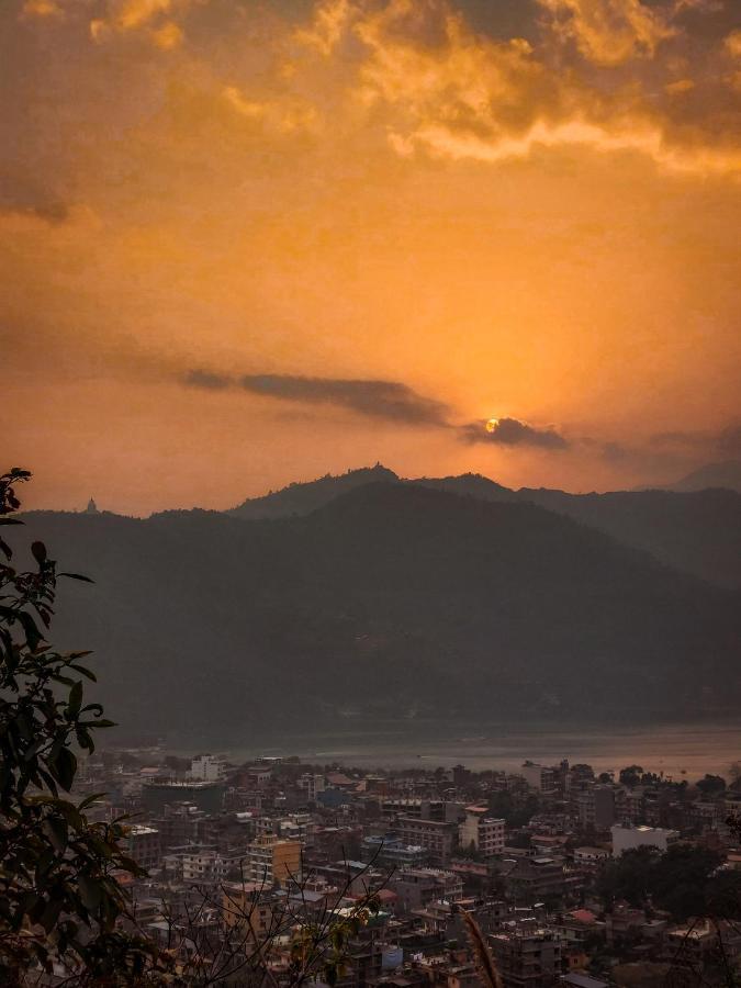 Nishan Apartments -Lakeside Pokhara Exteriör bild