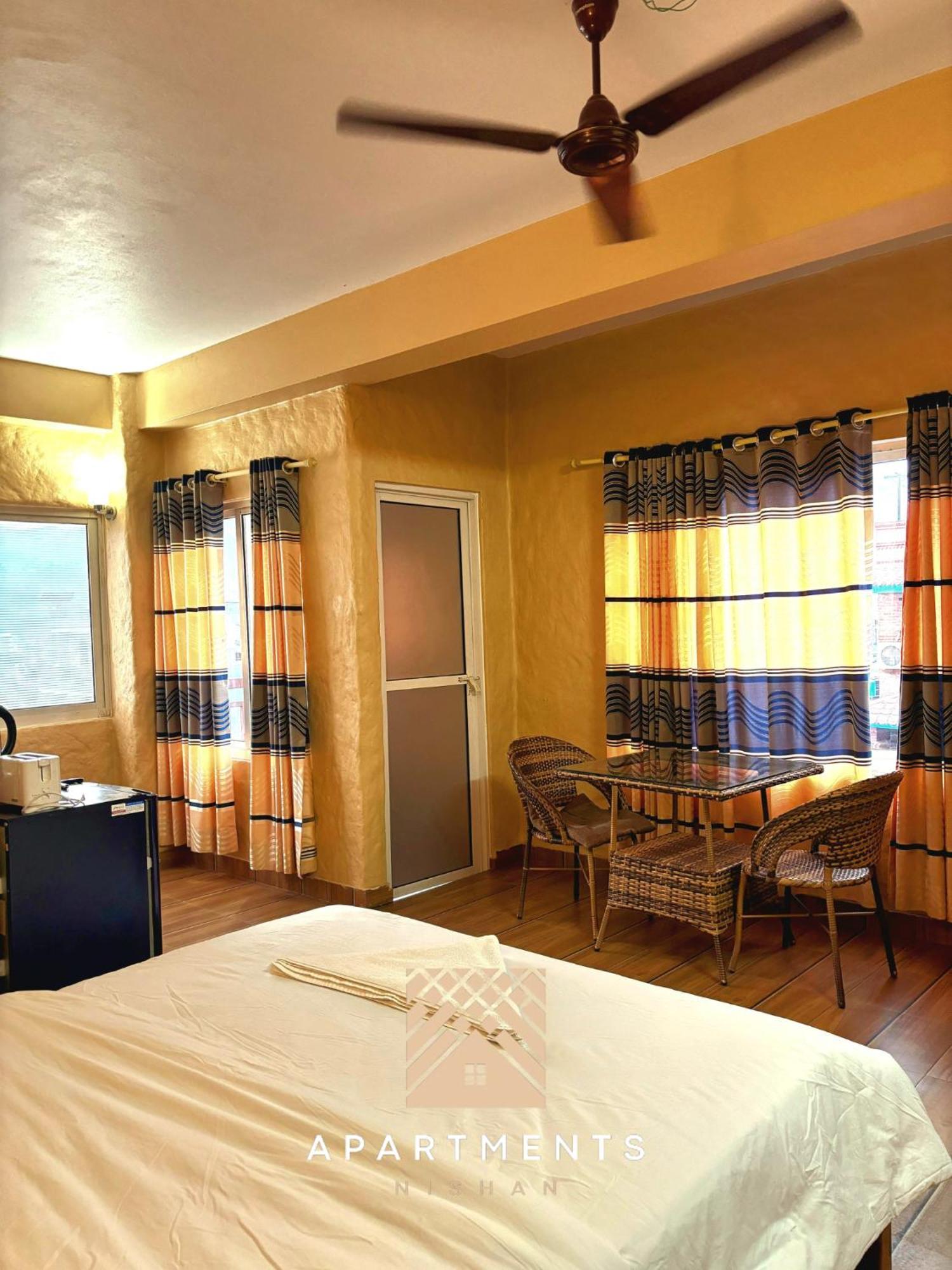 Nishan Apartments -Lakeside Pokhara Exteriör bild